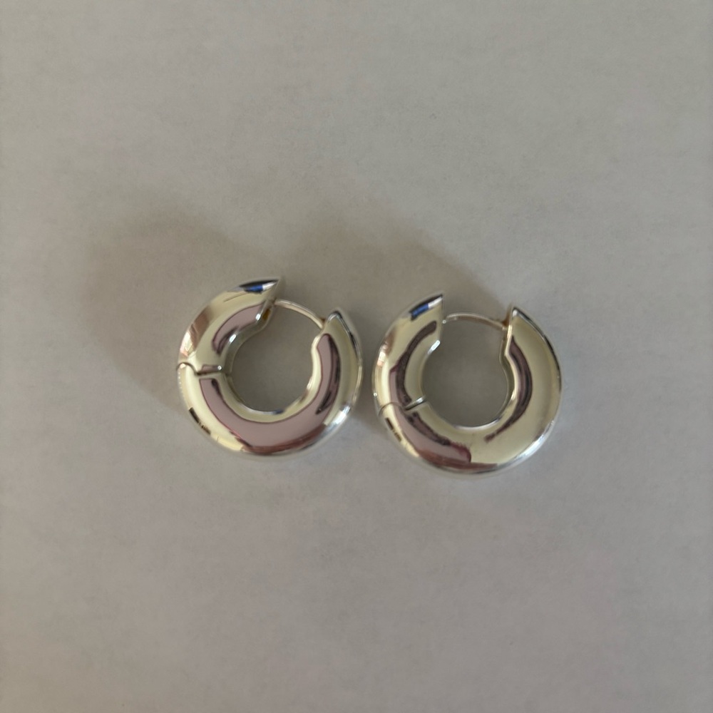 Miranda Frye Drew Huggie Earrings Silver